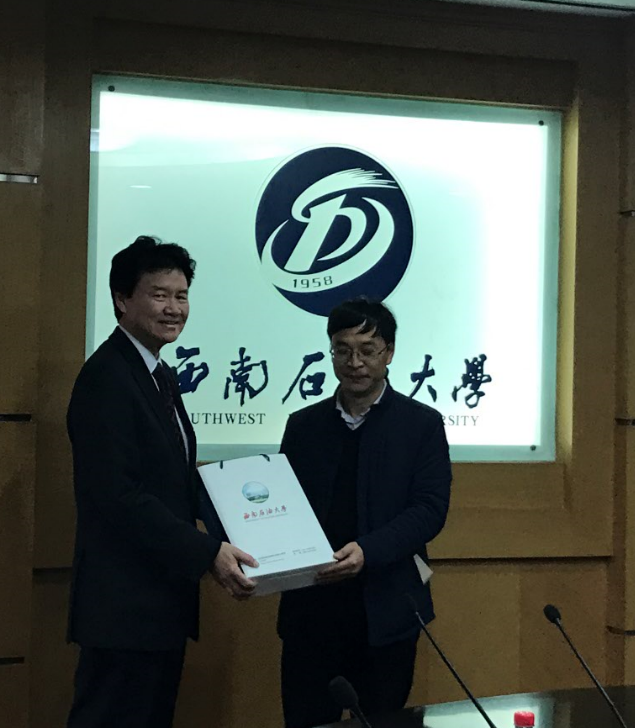 微信图片_20170319133600.png